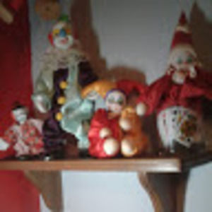 Meet your Posher, Clown news